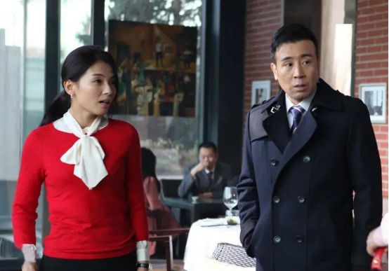 弃嘴里烟味太重于和伟：我是被迫的米乐m6刘涛醉酒后强吻于和伟却嫌(图2)