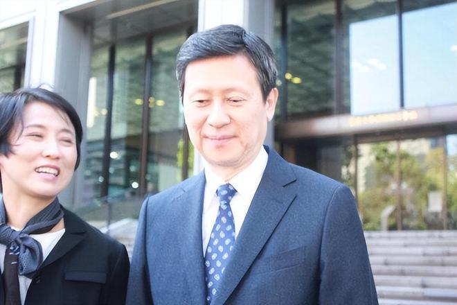 ”同一女星亲兄弟为财权内斗互撕韩国财阀家族丑闻：父子“共享(图10)