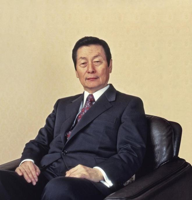 ”同一女星亲兄弟为财权内斗互撕韩国财阀家族丑闻：父子“共享(图8)